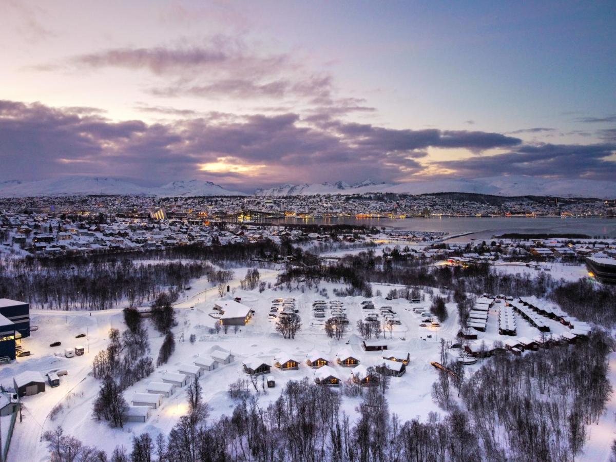 Tromso Lodge & Camping Экстерьер фото